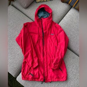 Vintage Patagonia windbreaker/raincoat